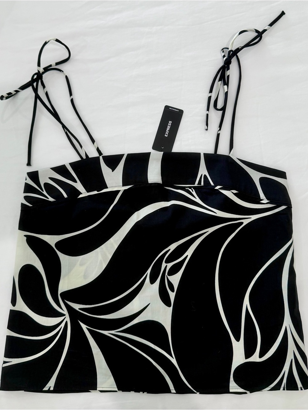 NWT Express Black and White Floral Tie-Strap Cami - XS